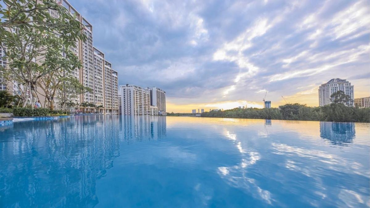 The Peak Midtown Twobedroom With Balcony Ho Chi Minh-staden Exteriör bild