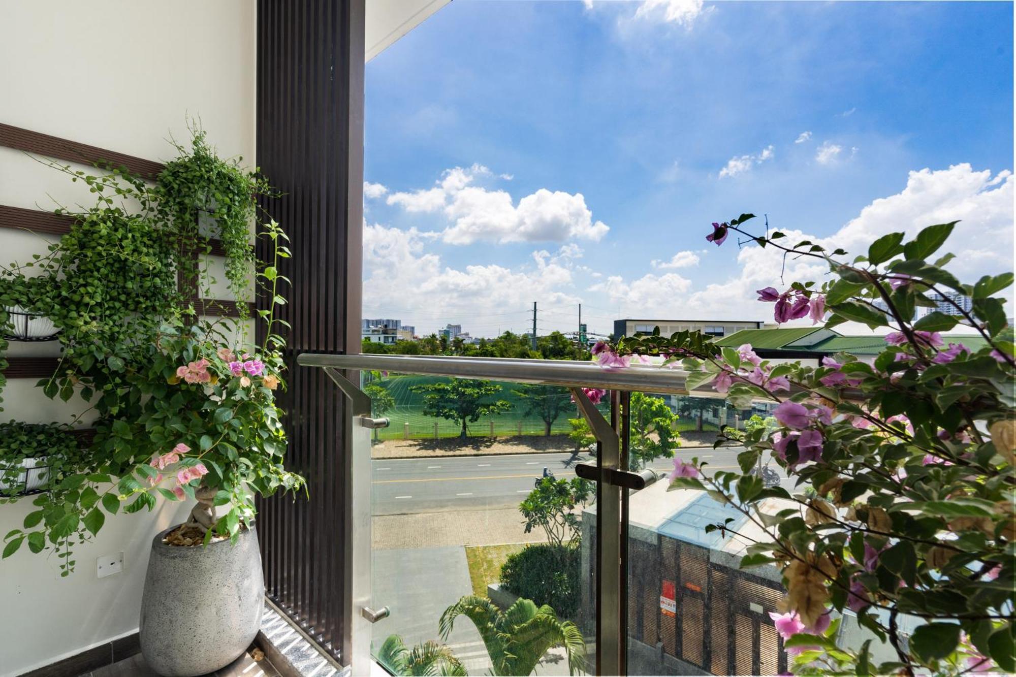 The Peak Midtown Twobedroom With Balcony Ho Chi Minh-staden Exteriör bild