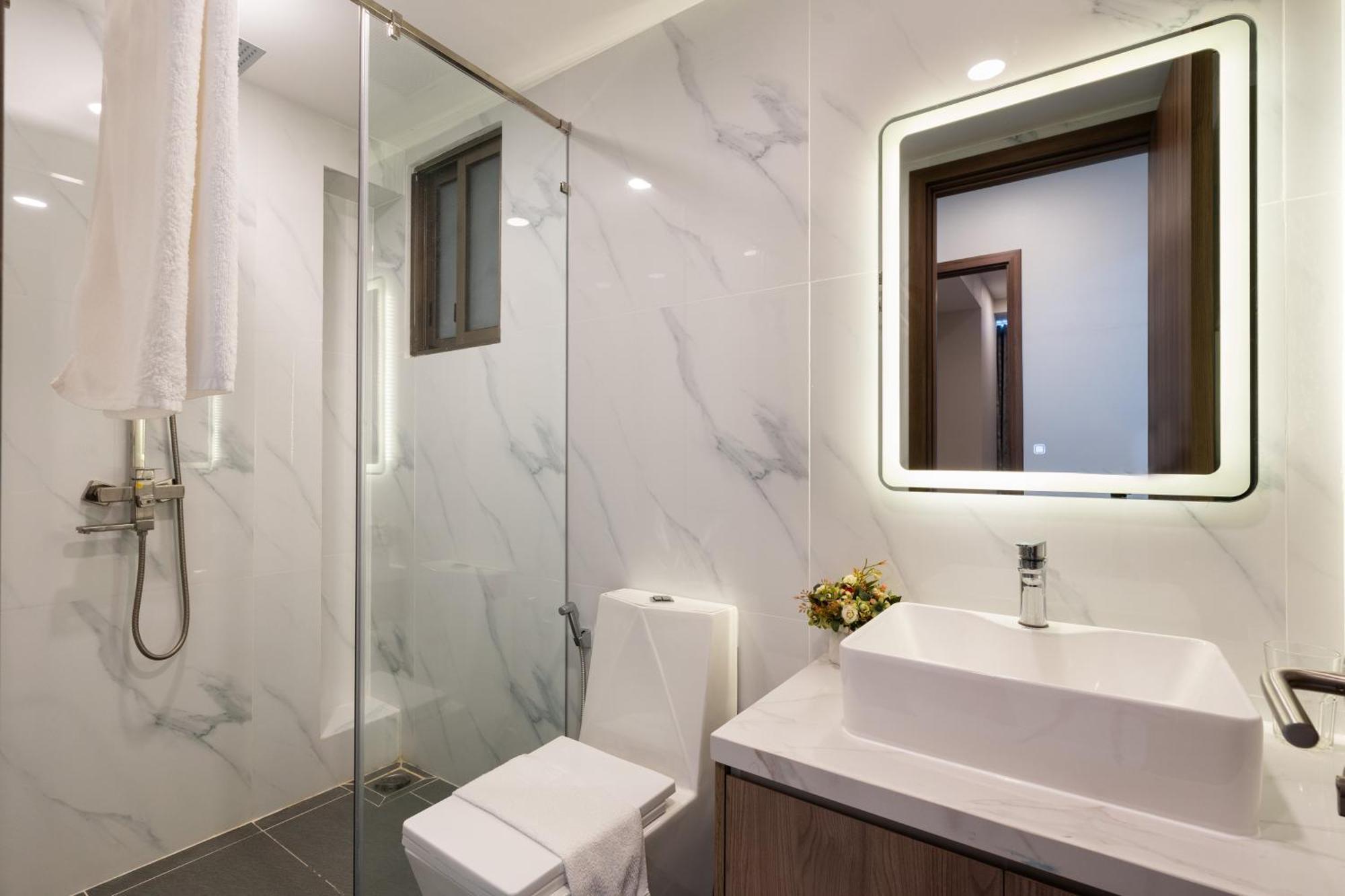 The Peak Midtown Twobedroom With Balcony Ho Chi Minh-staden Exteriör bild