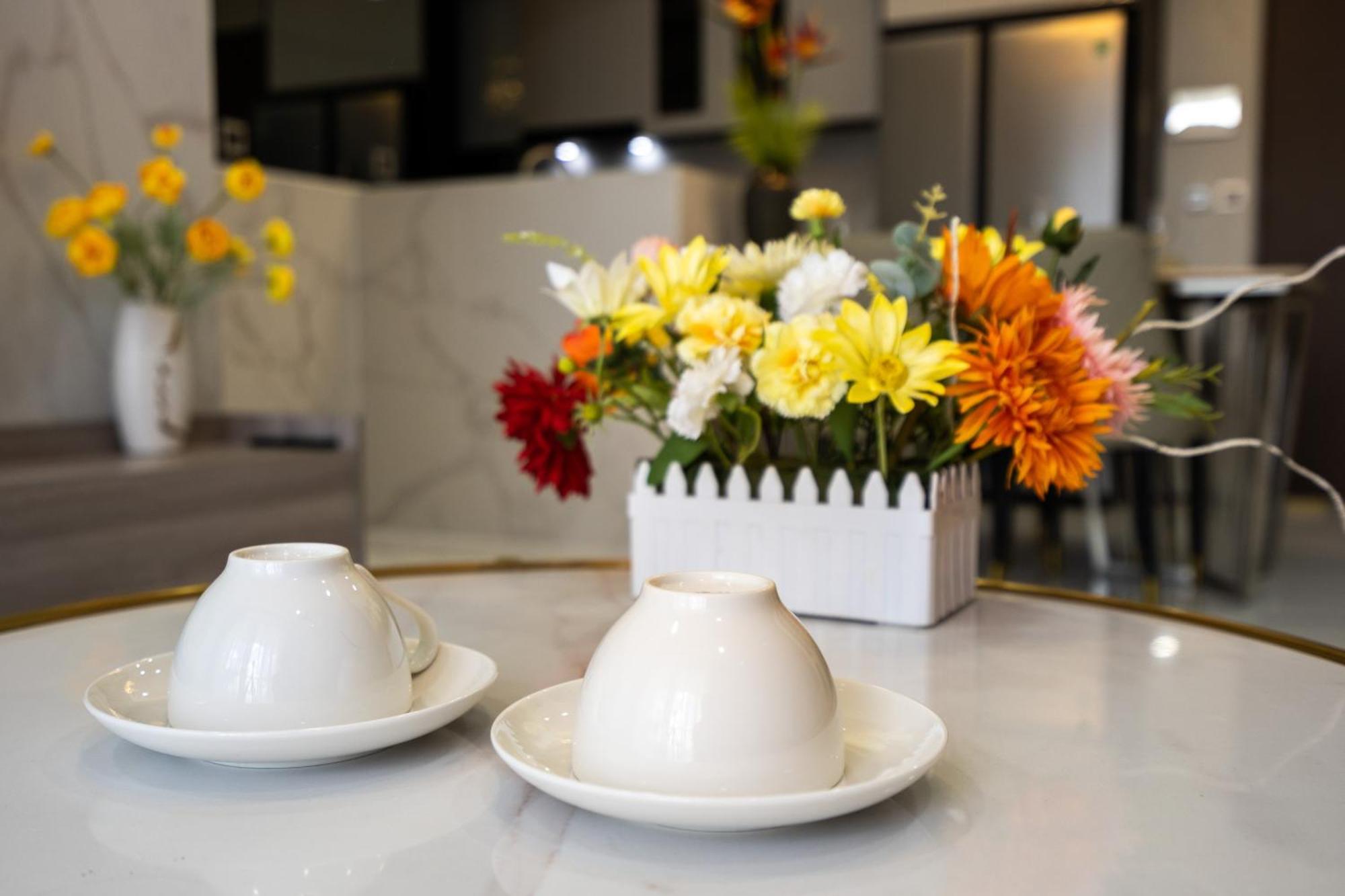 The Peak Midtown Twobedroom With Balcony Ho Chi Minh-staden Exteriör bild